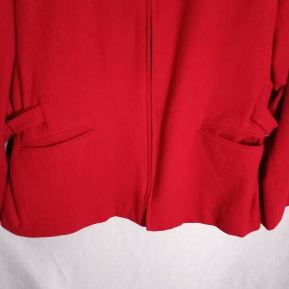 Sag Harbor Women's 100% Pure Wool Full Zip Fully Lined Red Short Jacket Size 18 - Picture 6 of 10